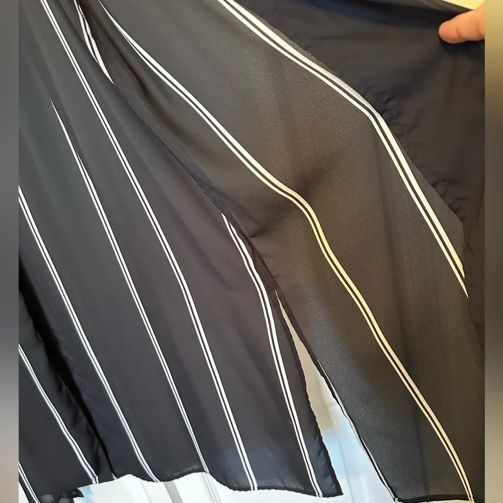 Sleeveless, open-front duster - Picture 3 of 5